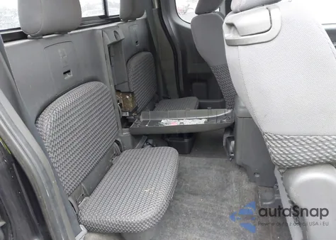 2013 Nissan Frontier Sv из США, поврежденный, VIN 1N6AD0CW6DN711989